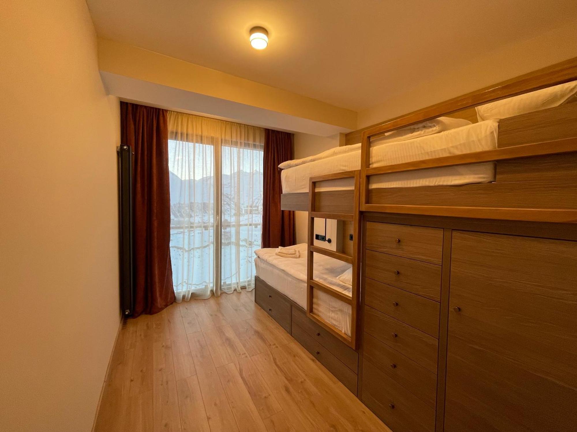 Ferienwohnung Four Season Gudauri Exterior foto